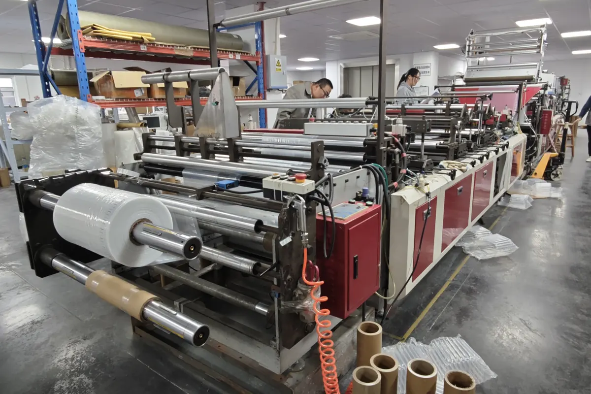 air-pillow-film-film-converting-equipment.webp